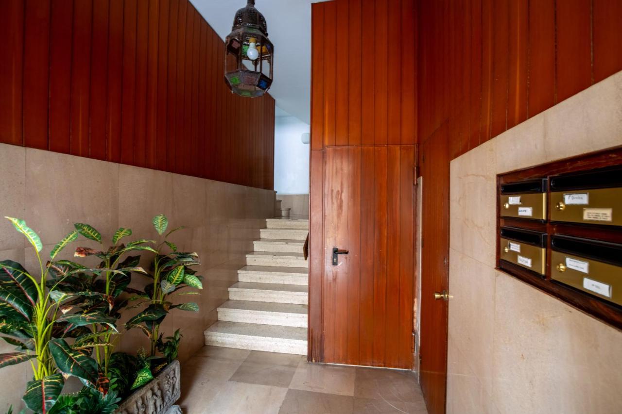 Bustos Tavera Olehousing Seville Exterior photo