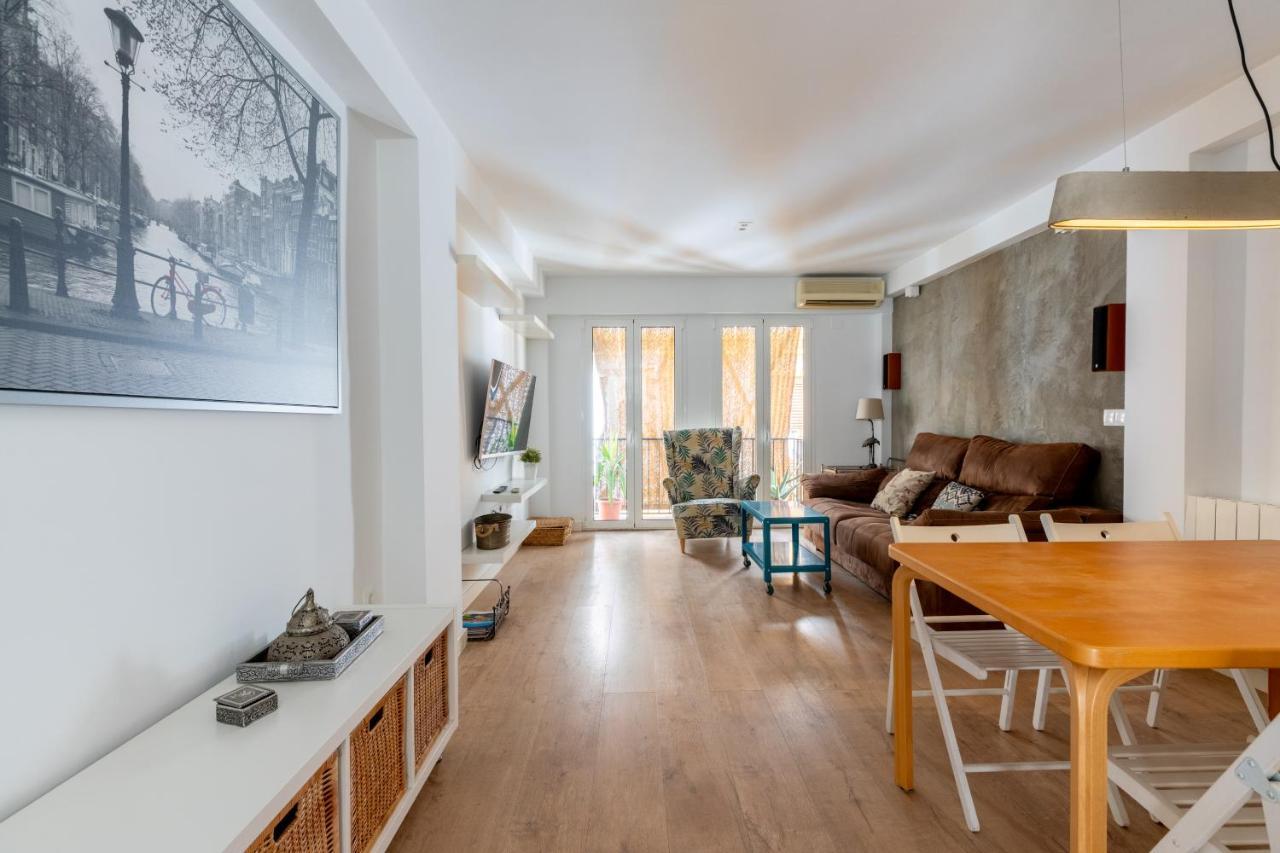 Bustos Tavera Olehousing Seville Exterior photo