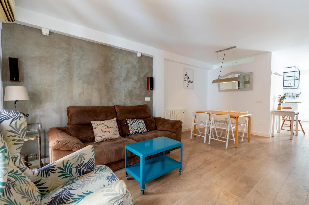 Bustos Tavera Olehousing Seville Exterior photo