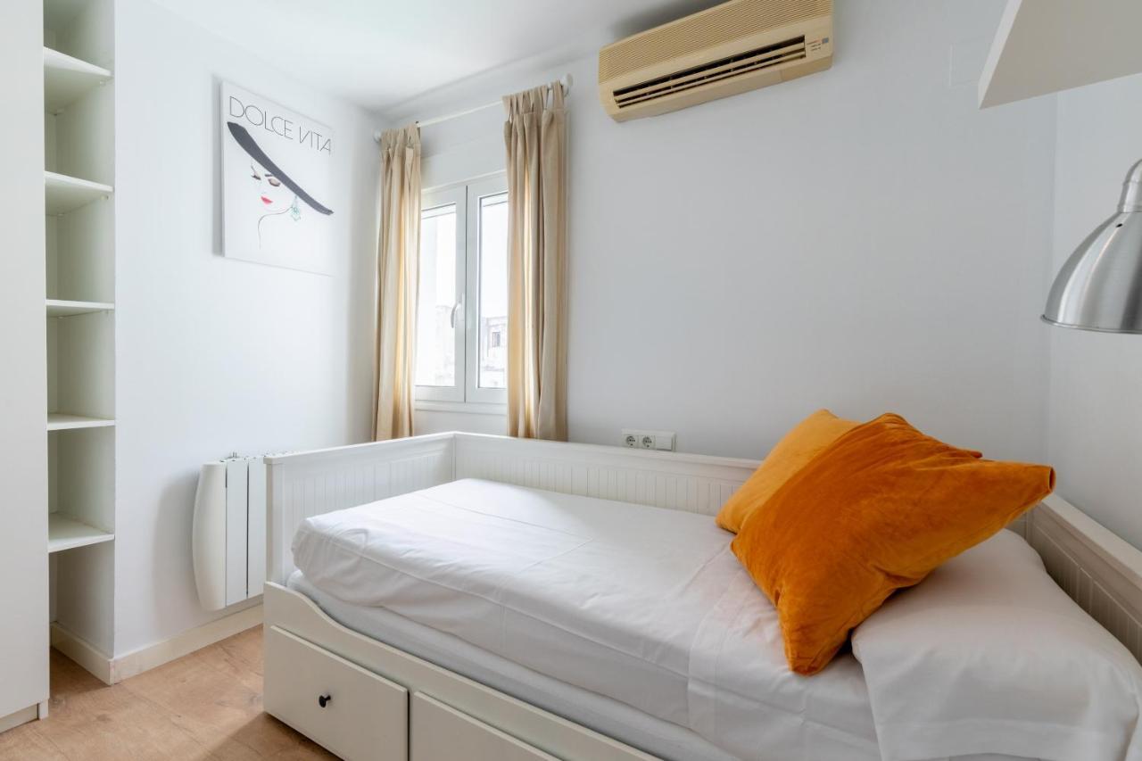 Bustos Tavera Olehousing Seville Exterior photo