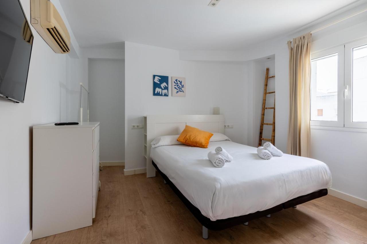 Bustos Tavera Olehousing Seville Exterior photo